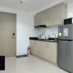 Newly Opened Near Moa & Airport With Ps4 And Karaoke