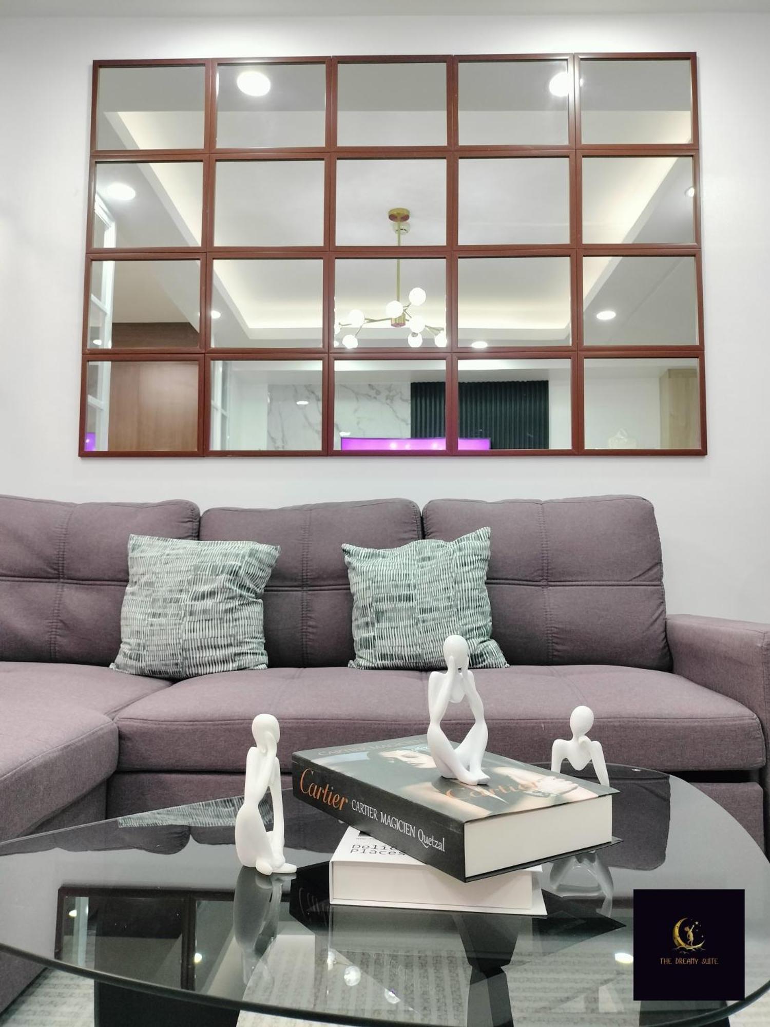 Apartment Newly Opened Near Moa & Airport With Ps4 And Karaoke Manila